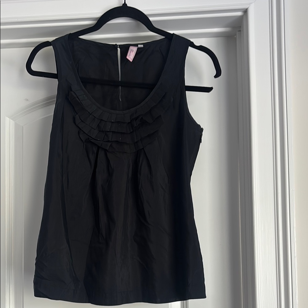 Black Sleeveless Top
